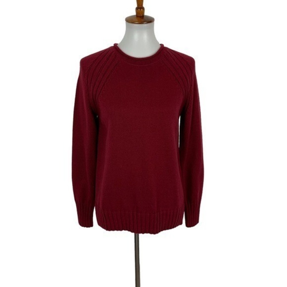 Glenfield Sweater Medium Maroon Crewneck‎ Women's Minimalist Fall